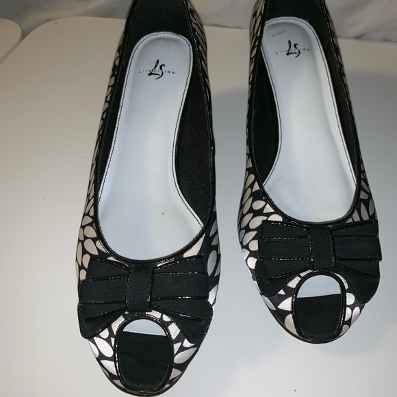 black and white peep toe heels